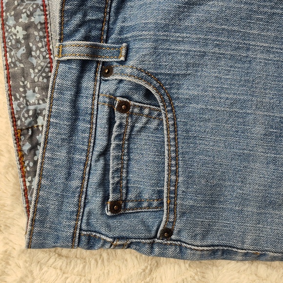 Levi's 550 Relax Shorts Women's Size 18 Denim Blue Jean - Picture 5 of 13